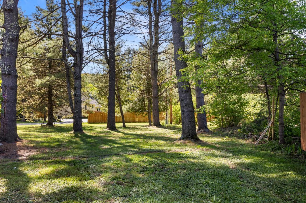 Fantastic Retreat 5Min From Village With Media Room, Ac And Sauna! Stowe Exteriör bild